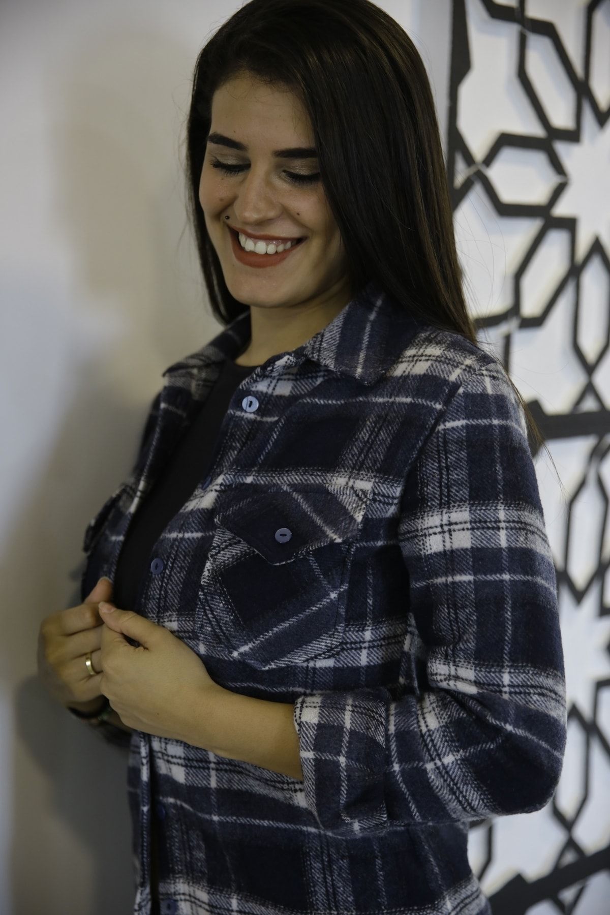 Kadın Lacivert Uzun Kol Ekoseli Oduncu Gömlek 1068L