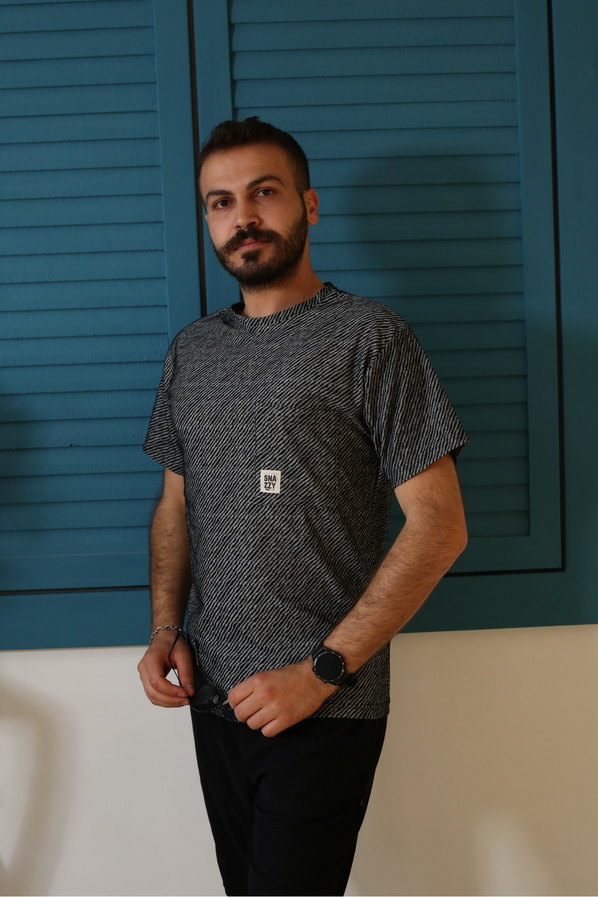 Siyah Kısa Kol Bisiklet Yaka Örme Desenli Oversize T-Shirt 3343-01