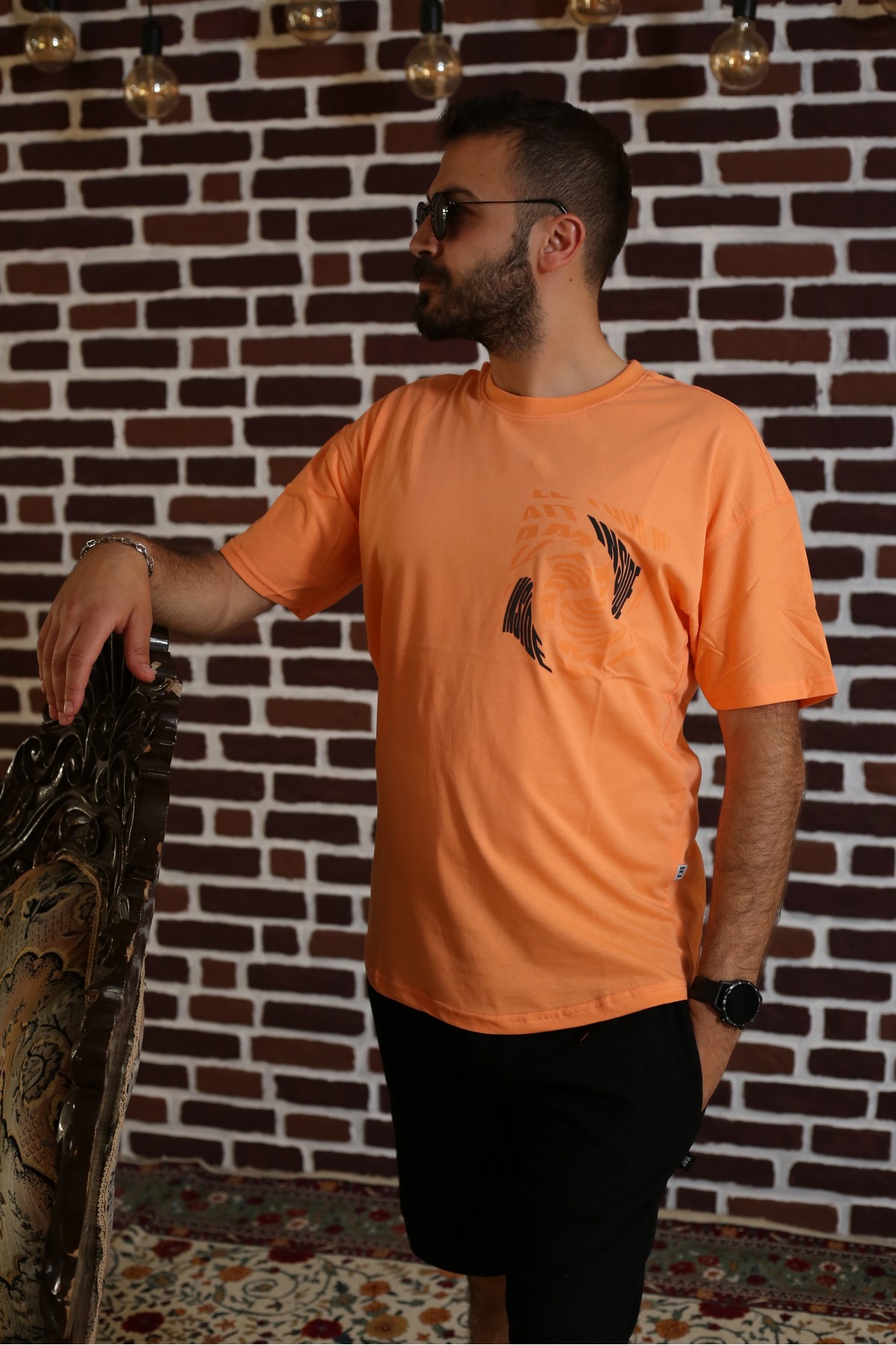 Turuncu Sırt Baskılı Kısa Kol Bisiklet Yaka Oversize T-Shirt 8169-30