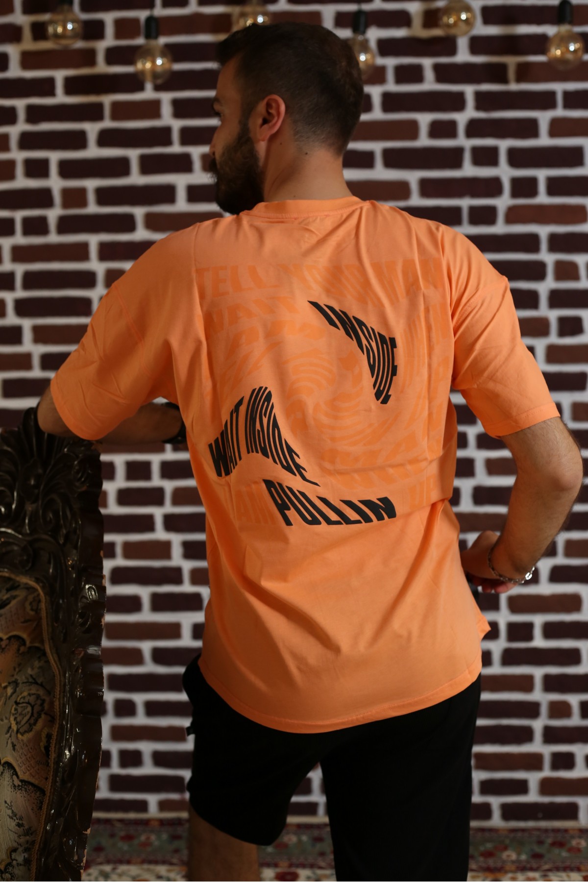 Turuncu Sırt Baskılı Kısa Kol Bisiklet Yaka Oversize T-Shirt 8169-30