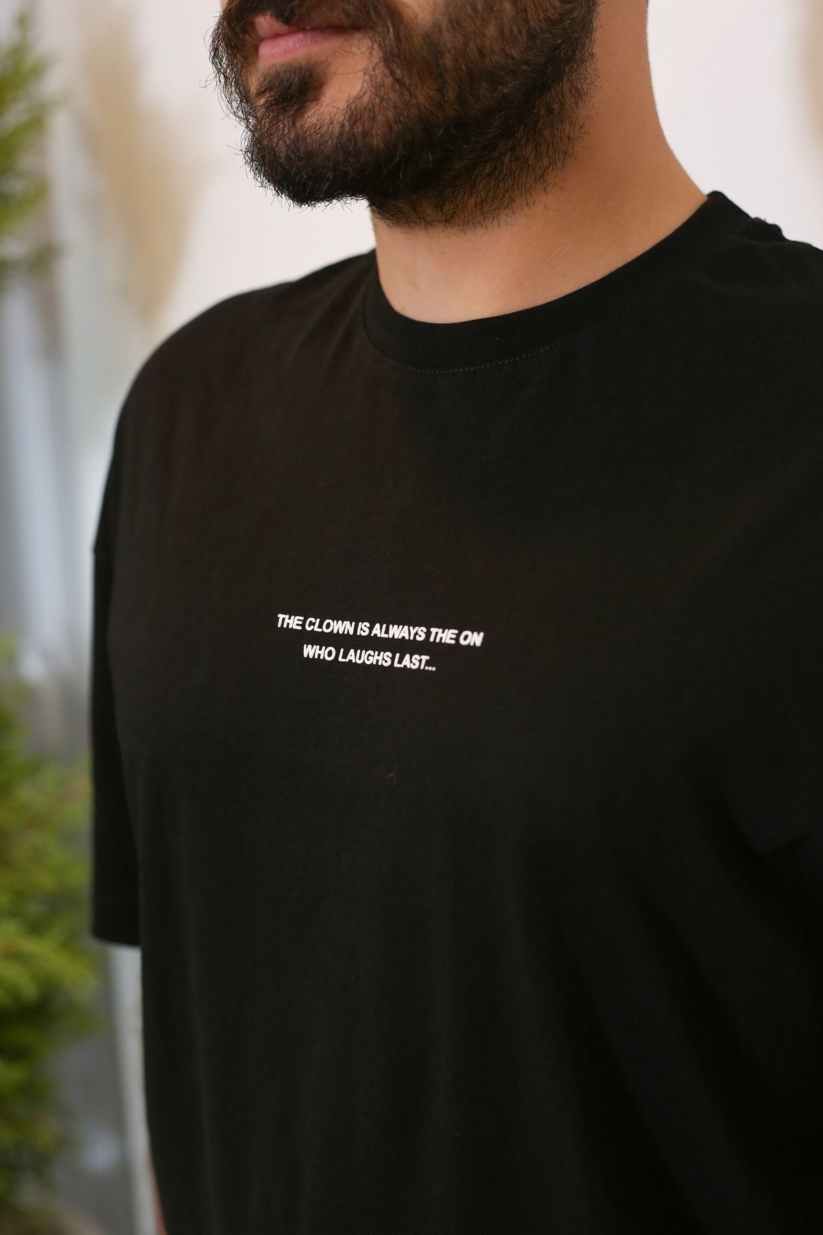 Siyah Oversize Sırt Baskılı Kısa Kol Bisiklet Yaka T-Shirt 90109-01