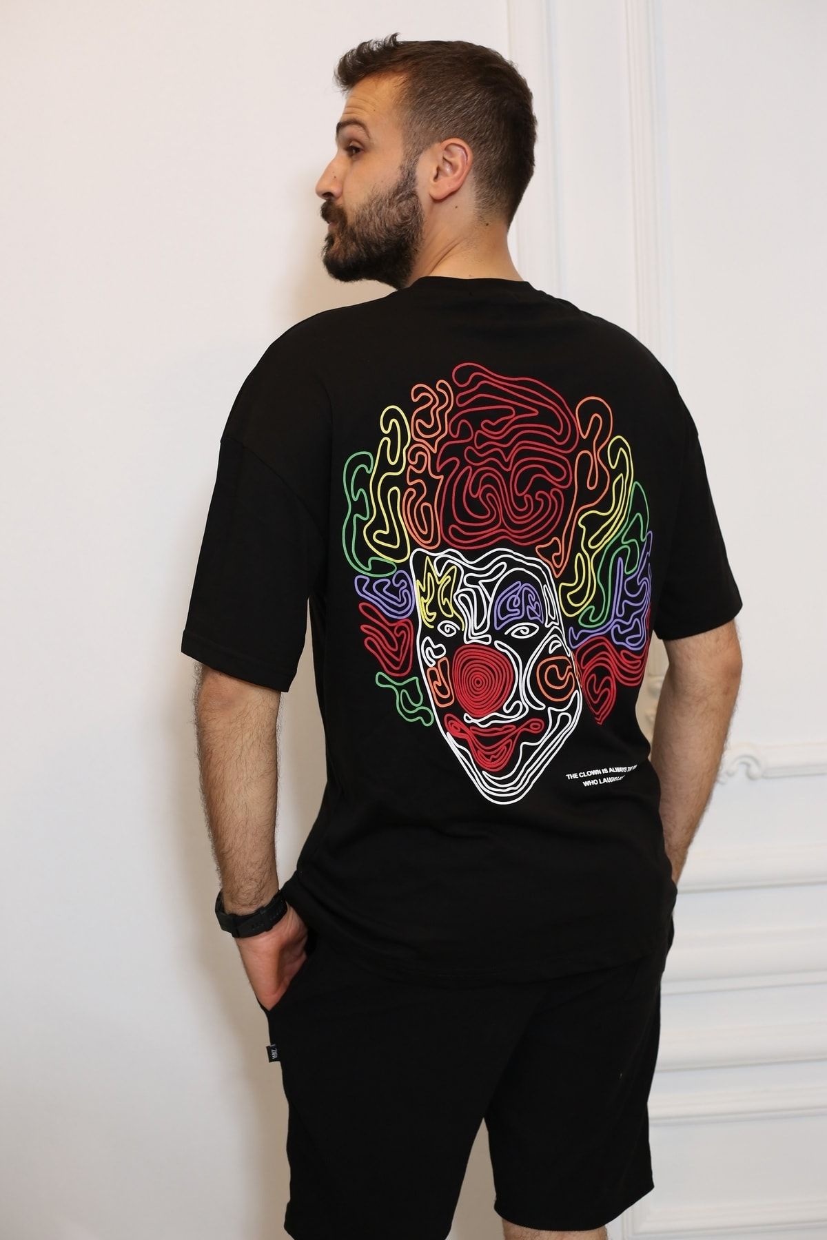 Siyah Oversize Sırt Baskılı Kısa Kol Bisiklet Yaka T-Shirt 90109-01