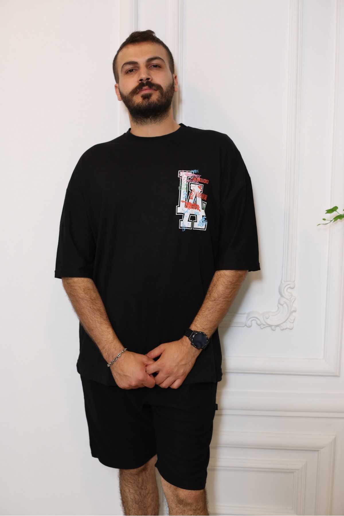 Siyah Oversize Sırt Baskılı Kısa Kol Bisiklet Yaka T-Shirt 90142-01