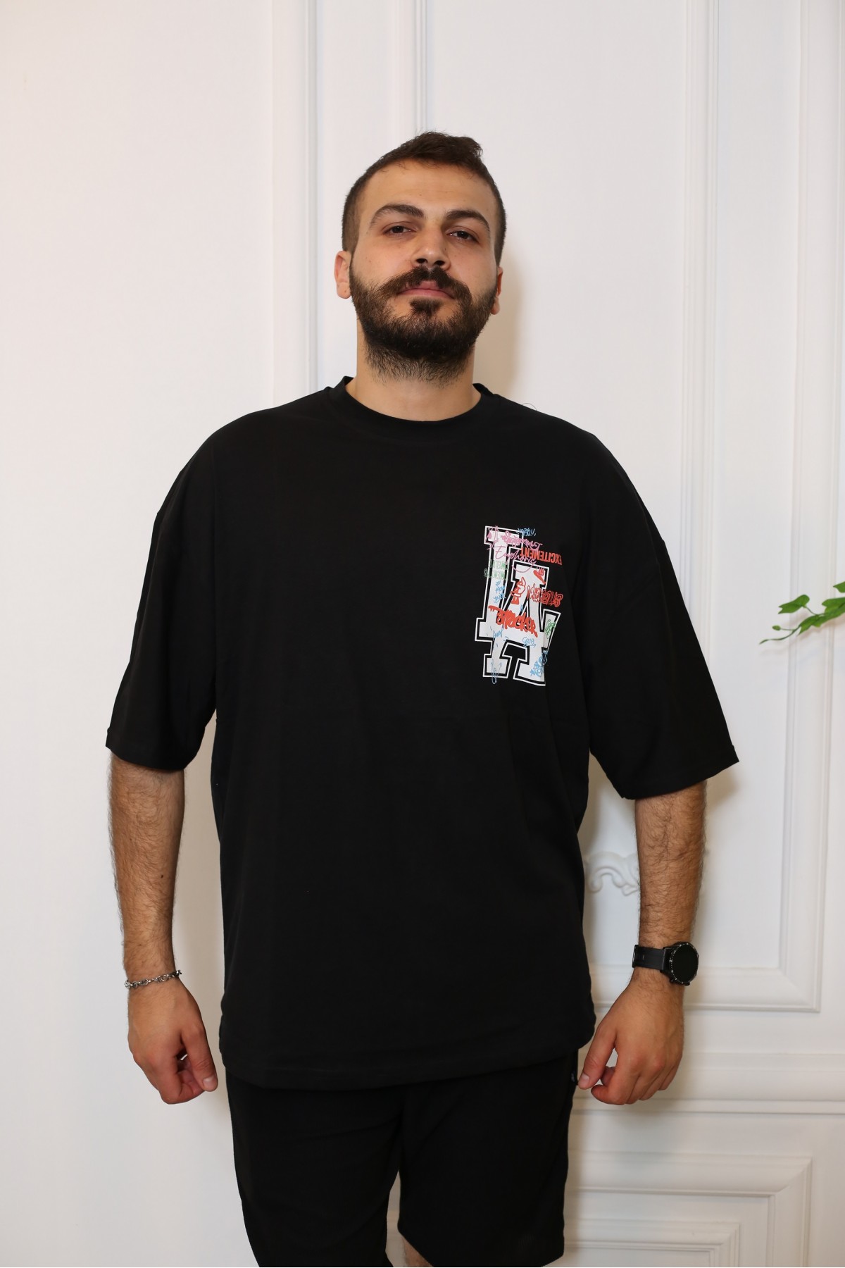 Siyah Oversize Sırt Baskılı Kısa Kol Bisiklet Yaka T-Shirt 90142-01