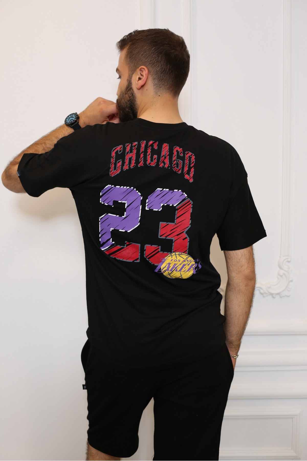 Siyah Kısa Kol Bisiklet Yaka Sırt Yazılı Baskılı Oversize T-Shirt 9021-01