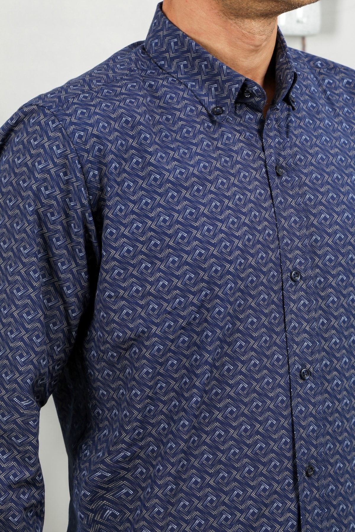 Erkek Lacivert Uzun Kol Pamuklu Kumaş Desenli  Gömlek GM8282-03