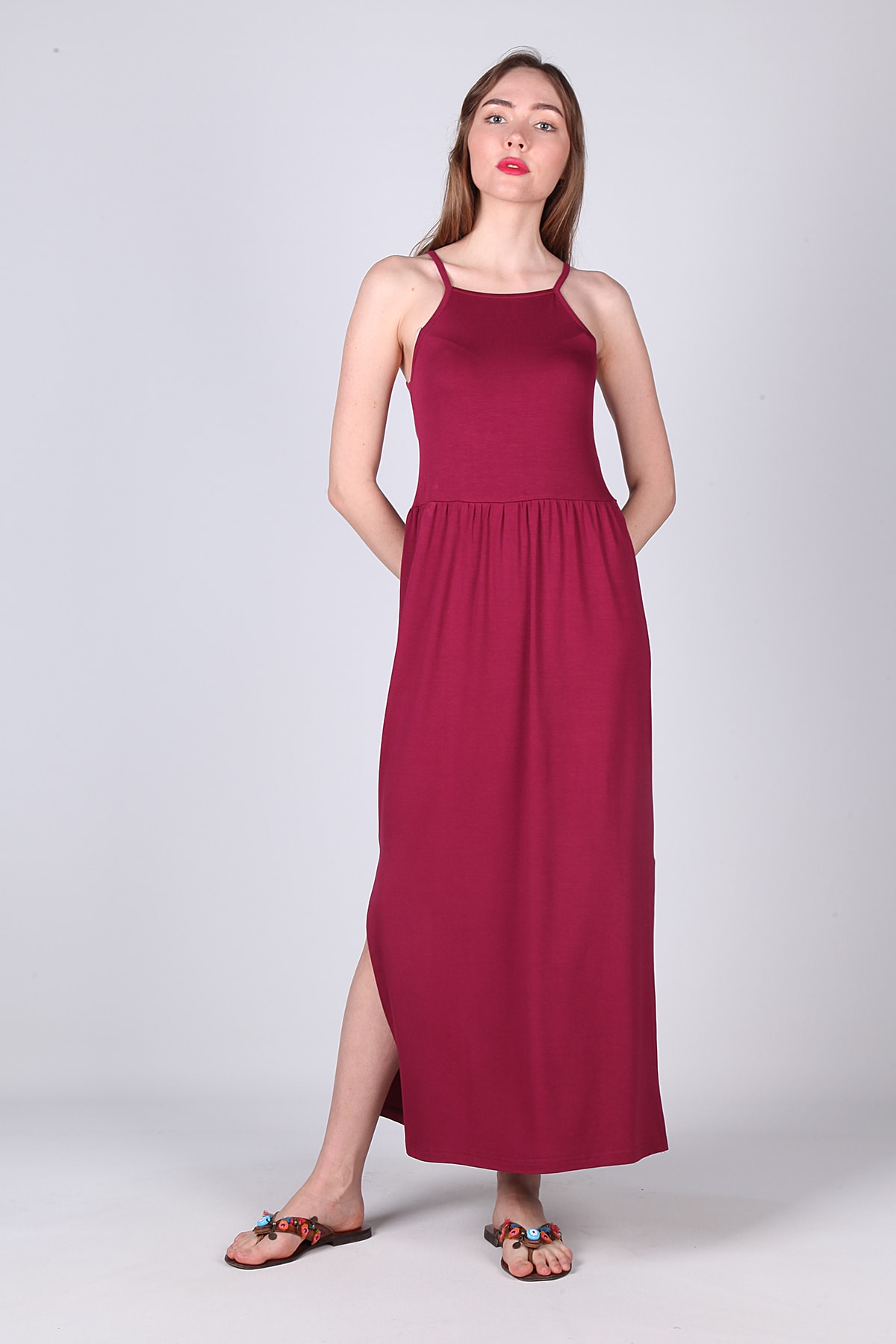 Kadın Vişne Rengi Yırtmaçlı Uzun Penye Elbise