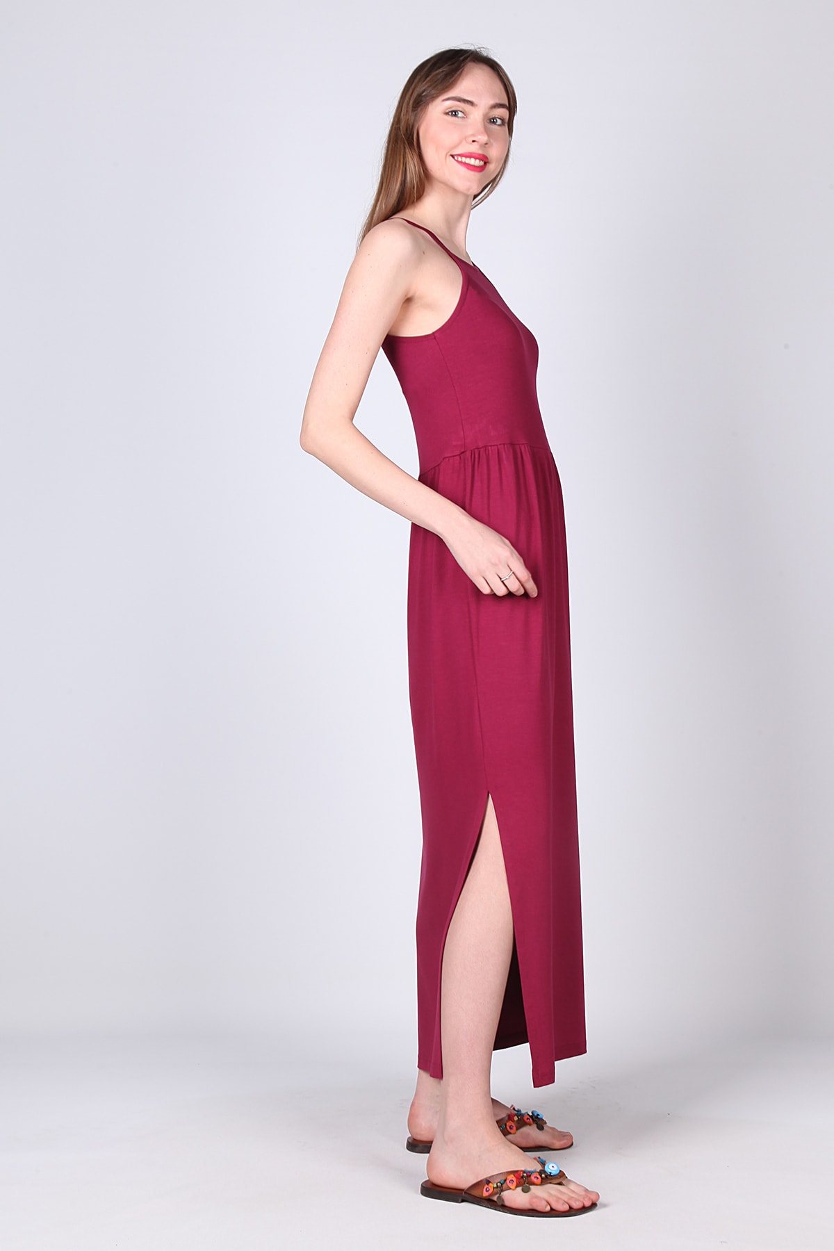 Kadın Vişne Rengi Yırtmaçlı Uzun Penye Elbise