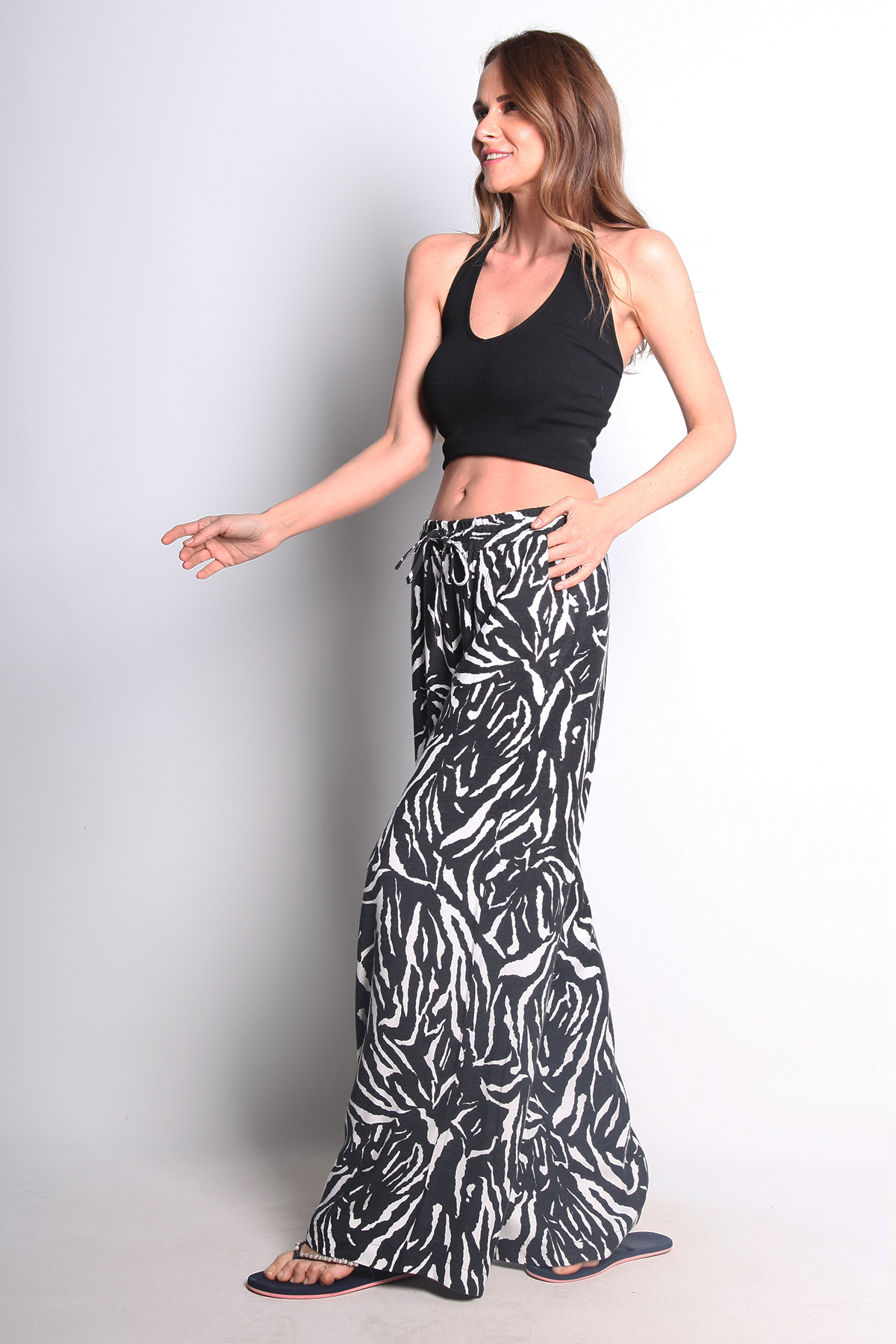 LEOPAR DESENLİ GENİŞ PAÇA PANTOLON