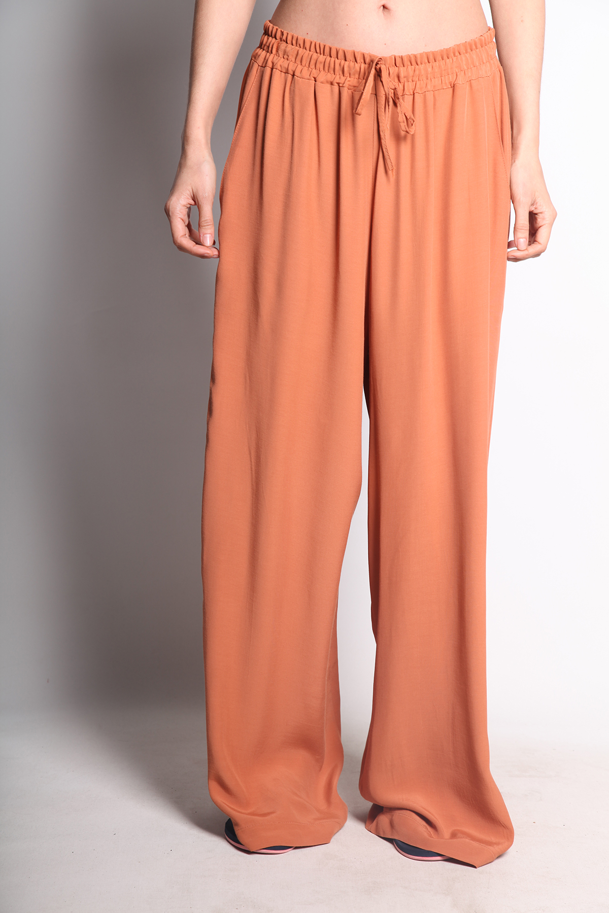 TABA RENGİ GENİŞ PAÇA PANTOLON