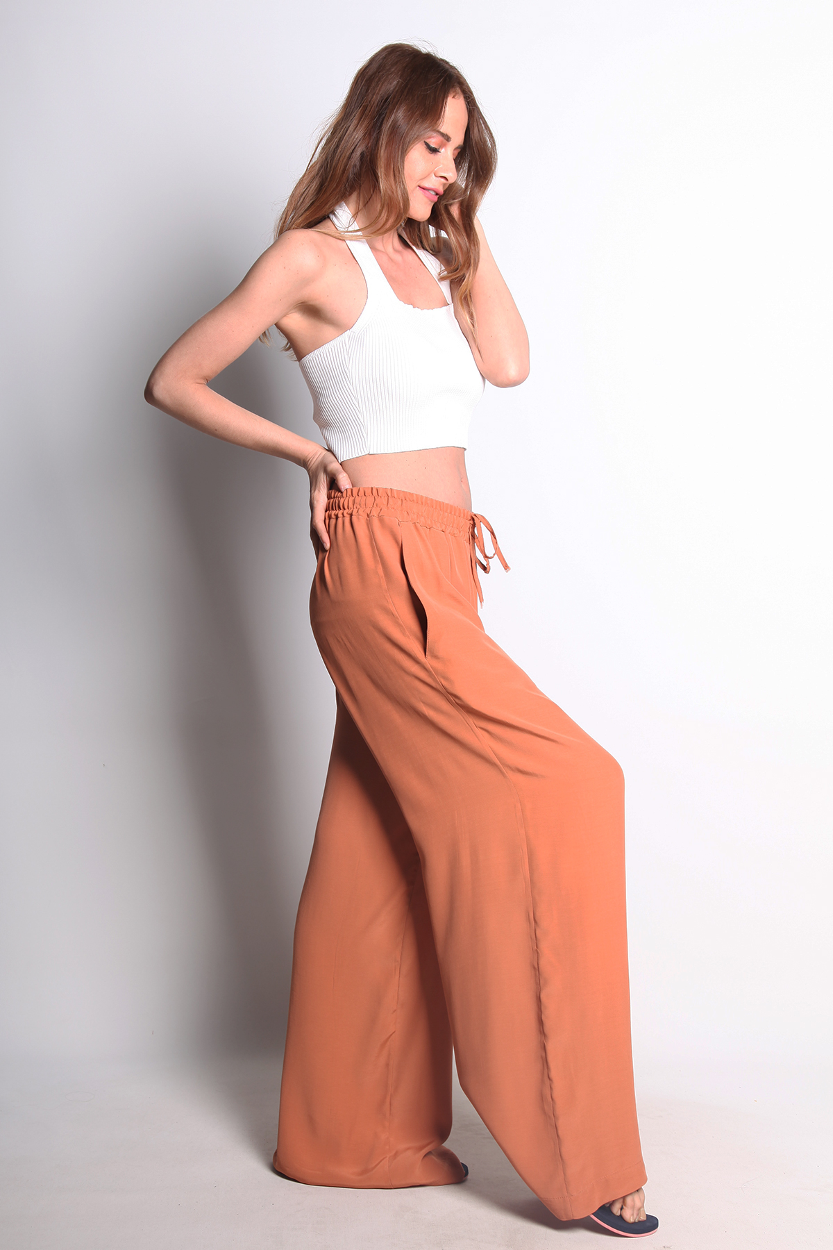 TABA RENGİ GENİŞ PAÇA PANTOLON